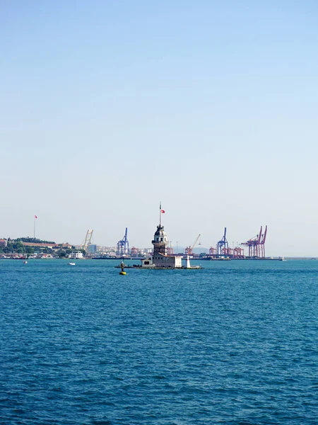 July 2017 Istanbul Turkey Golden Horn Bosphorus Bridge Vessels Marmara — Zdjęcie stockowe