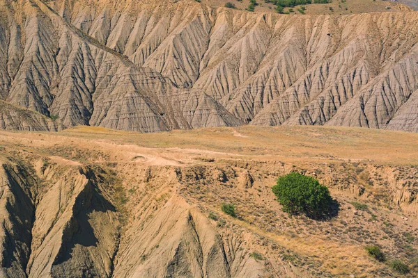 Kırım Dağları Vadisindeki Çorak Arazi — Stok fotoğraf