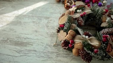 Masada Noel çelengi.