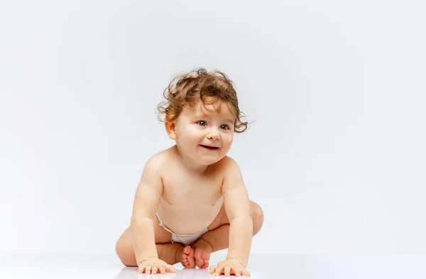 Bewegend Verspieltes Baby Portrait Von Niedlichen Schönen Kleinkind Junge Baby — Stockfoto