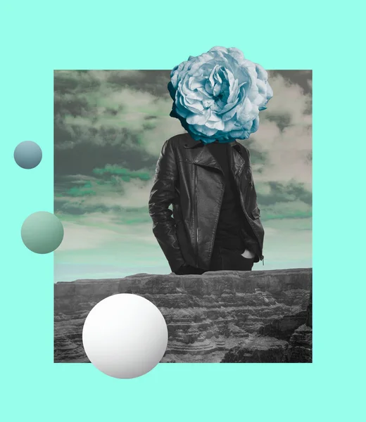 Collage de arte contemporáneo del hombre en chaqueta de cuero negro con cabeza de flor azul aislado sobre el cielo y las montañas de fondo —  Fotos de Stock