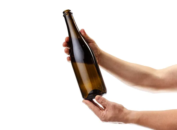 Vágott kép férfi kézben tartó üveg fehérbor izolált fehér háttér — Stock Fotó