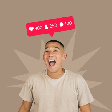 Açık kahverengi arka planda izole edilmiş sosyal medya popülaritesine sahip neşeli genç bir çocuğun mütevazı sanat kolajı