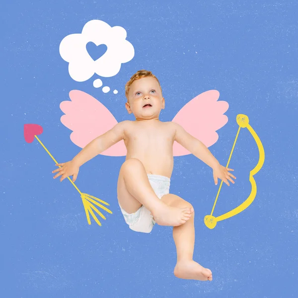 Collage de arte creativo de niño pequeño, niño pequeño en pañal en carácter de Cupido enviando flechas de amor aisladas sobre fondo azul — Foto de Stock