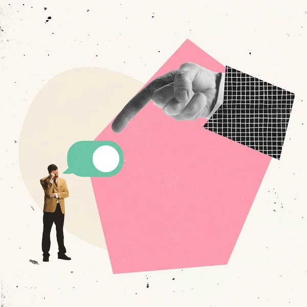 Creatief ontwerp. Hedendaagse kunst collage. Giant hand wijzen naar doordachte werknemer symbool voor de juiste richting — Stockfoto