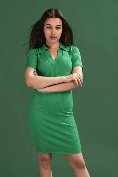 Portrait Beautiful Young Girl Posing Perfect Shape Dress Isolated Green —  Fotos de Stock