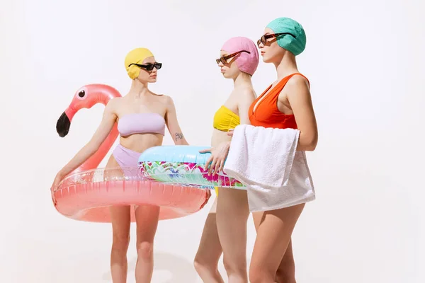 Young Women Swimming Suit Cap Sunglasses Posing Swimming Circle Isolated — Stockfoto