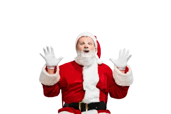 Retrato Homem Sênior Imagem Papai Noel Com Máscara Facial Cuidando — Fotografia de Stock
