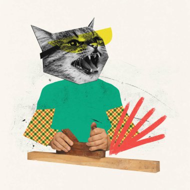 Çağdaş sanat kolajı. Yaratıcı tasarım. İnsan eliyle ahşap oyma yapan kediler. Sürrealizm kavramı, hobi, yaratıcılık, hayvan teması. İlan, metin için boşluk kopyala