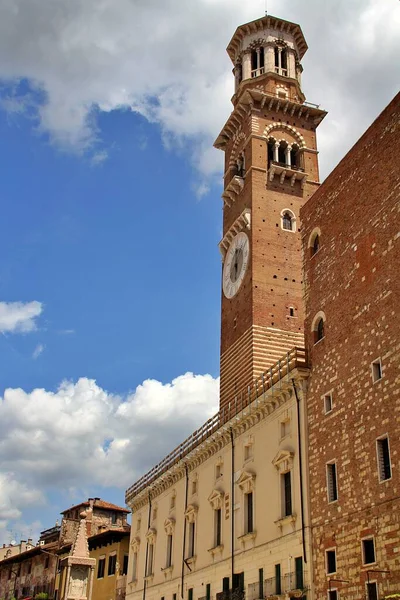 Historic Tower Building Italian Historic Architecture Verona Architecture Old Tower — 스톡 사진