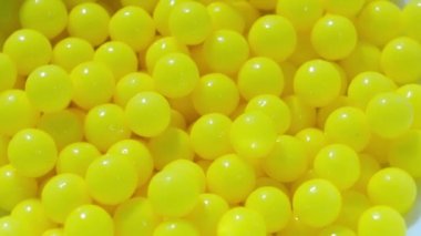 Bağışıklığı geliştirmek için C vitamini. Dragee 'deki akrebik asit.