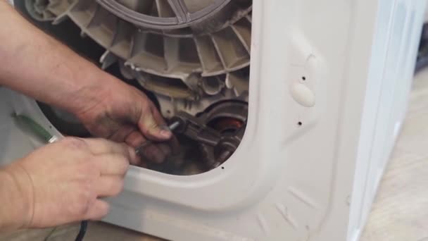 Repair of household appliances at home with their own hands — Stock Video