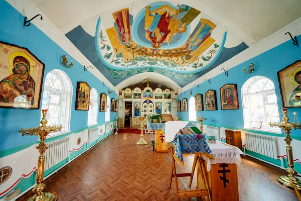 Jasnoniebieska dekoracja cerkwi prawosławnej — Zdjęcie stockowe