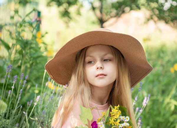 Little Girl Straw Hat Surrounded Lavender Flowers Portrait Happy Little — Stock Photo, Image