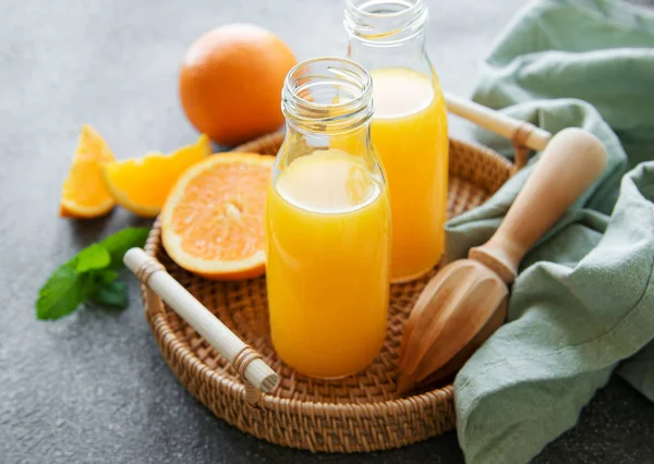 Bottles Fresh Orange Juice Fresh Fruits — Stock Photo, Image