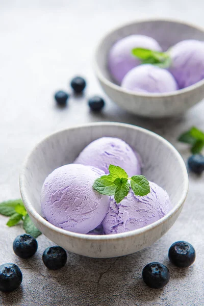 Homemade Blueberry Ice Cream Fresh Blueberries Sweet Berry Summer Dessert — ストック写真