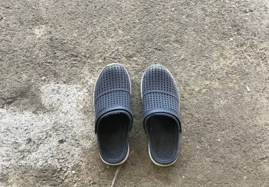 Arka plan ve ayakkabı olarak beton duvar dokusu kullanılabilir. eski beton duvar dokusu arkaplanı