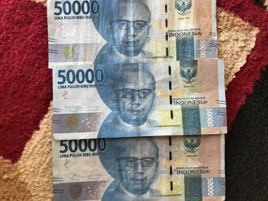 Geçmişi için Endonezya rupiası. 50 bin rupi değerinde Endonezya rupia banknotları serisi.