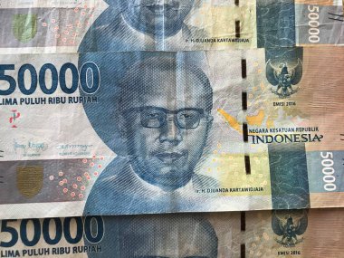 Geçmişi için Endonezya rupiası. 50 bin rupi değerinde Endonezya rupia banknotları serisi.