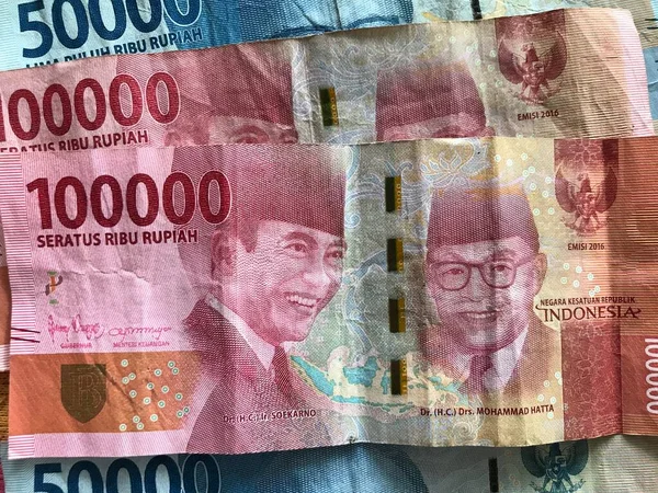 Indonéská Rupie Pro Pozadí Indonéské Rupiah Bankovky Série Hodnotě Sto — Stock fotografie