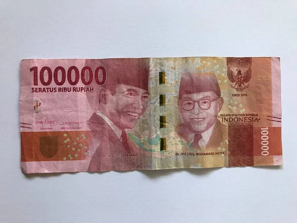 Geçmişi için Endonezya Rupiah parası. İş, reklam, promosyon, indirim vs. için Endonezya rupia banknotları serisi