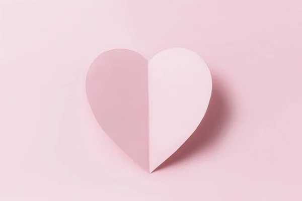 Love message or Saint Valentine Day conceptual flat lay. Pink paper heart card — 스톡 사진