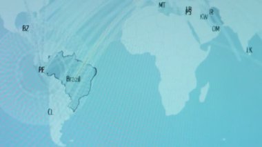 Wellington bifteğini tabağa koyuyorum. 4k video