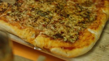 Evde New York usulü pizza yapmak