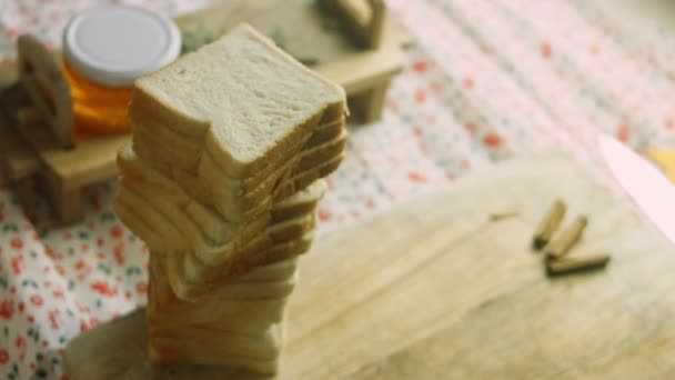 Francés tostadas árbol de Navidad ambiente de vacaciones — Vídeos de Stock