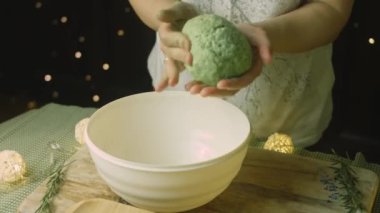 Diz hamurun rengi yeşil