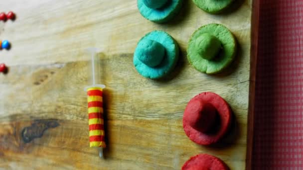 Biscuits mexicains Sombrero en trois couleurs. Ambiance romantique — Video