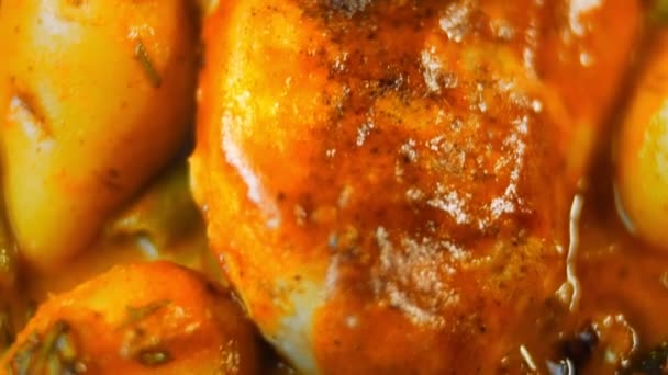 Honey Mustard Chicken Vegetables Recipe Cooked Meat New Potatoes Pan — Stock Video