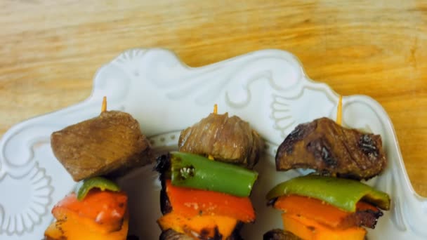 Marinated Beef Kebabs Vegetables Prepared Grill — Stock Video
