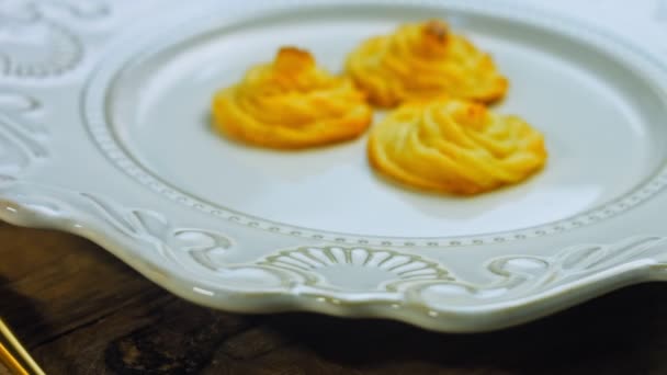 Biscoitos Batata Receita Canônica Brie Parmesão Creme Leite Usado Para — Vídeo de Stock