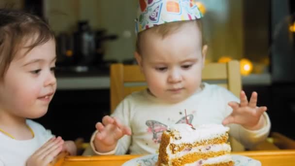 Pandesip Cake Prepared Home Macro Slider Shooting Cake Jelly Cherry — Stock Video