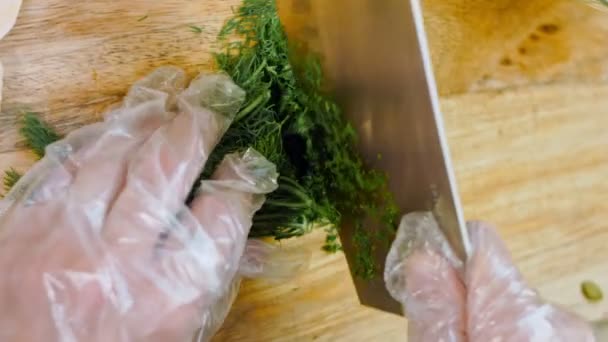 厨师用芥末磨碎蛋黄酱 滑翔机和宏观射击 — 图库视频影像