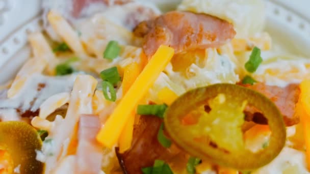 Jalapeno Paprika Krumplisaláta Szalonnával Élelmiszer Húszas Évek Retro Stílusában — Stock videók
