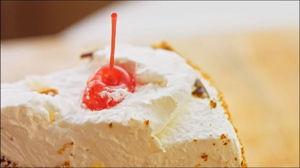 Pandesip Keki Evde Hazırlandı Makro Kaydırma Atışı Pasta Jöleli Kiraz — Stok fotoğraf