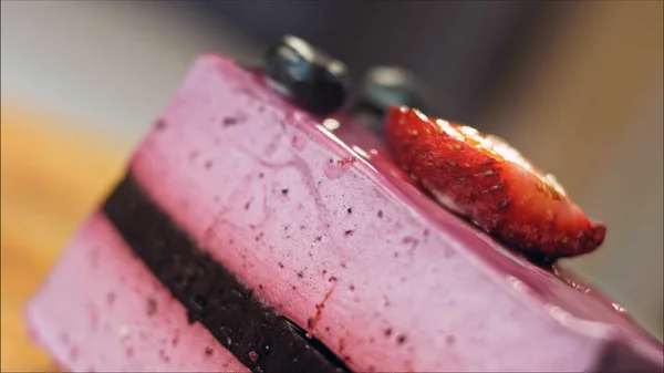 Gâteau Mousse Française Aux Myrtilles Aux Fraises Macro Curseur Tir — Photo