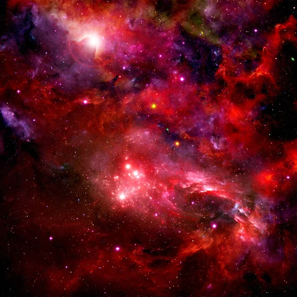 Fundal cosmic cu o nebuloasă și stele strălucitoare gigant roșu — Fotografie, imagine de stoc