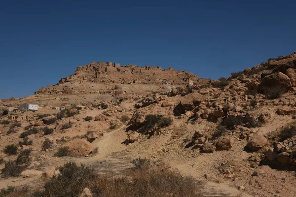 View Chenini Deserted Hilltop Old Berbere Town Tunisia Blue Sky — Foto de Stock