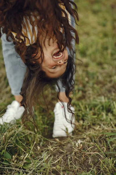 Family Summer Field Sensual Photo Cute Little Girl — Stockfoto