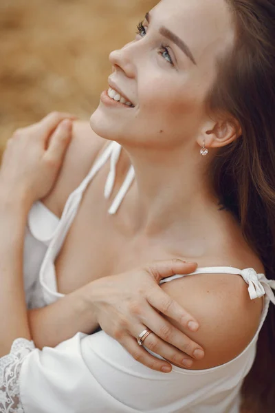 Woman Summer Field Lady White Dress Girl Sunset Background — Stockfoto