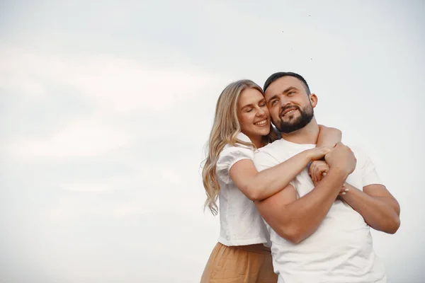 Cute Couple Field Lady White Blouse Guy White Shirt — Foto de Stock