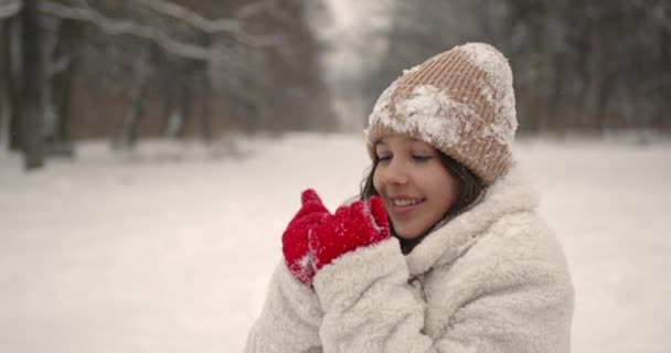 Girl Staying Snowy Forest Smiling Getting Warm — Stock Video