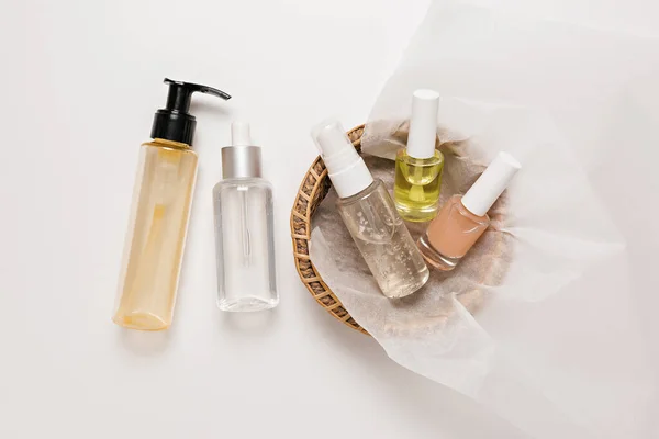 Progettazione Imballaggi Cosmetici Biologici Posa Piatta Bottiglia Pompa Vetro Trasparente — Foto Stock