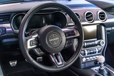 Ford Mustang tarikat arabası nesiller boyu inanılmaz bir izlenim bıraktı.