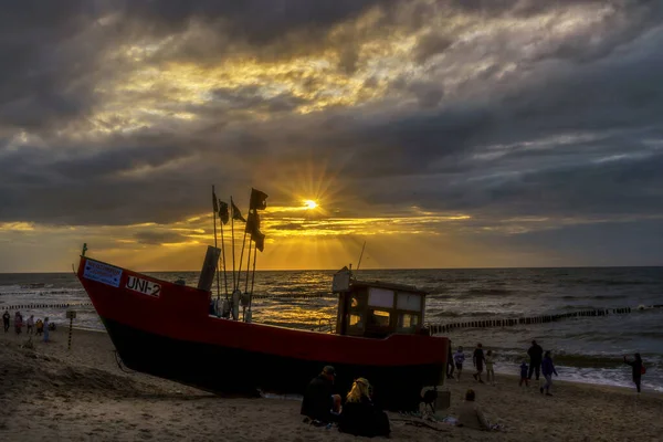 Ondas Mar Colidem Contra Quebra Mar — Fotografia de Stock