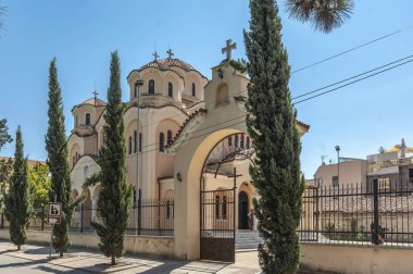 paskra ya da Balkan Zıtlık Şehri 