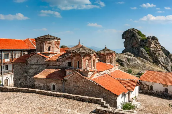 12. yüzyıl Treskavec Manastırı. Macedonia 'da turizm gezisinde.